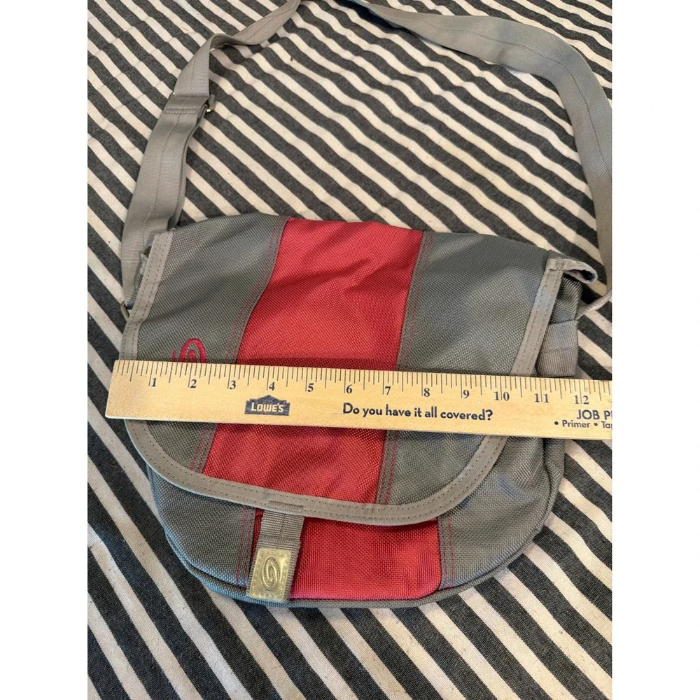 Timbuk2 Gray Red Nylon Messenger Bag‎ Small Crossbody Adjustable Strap SF Logo